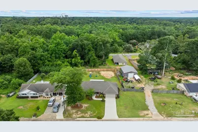 1016 Rachel Cir, Cantonment, FL 32533 - Photo 41