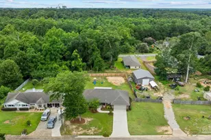 1016 Rachel Cir, Cantonment, FL 32533 - Photo 41