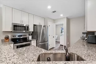 1016 Rachel Cir, Cantonment, FL 32533 - Photo 15