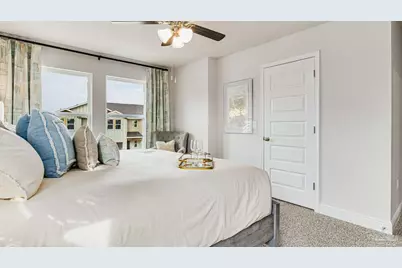 2370 Cliff Hollow Cir, Gulf Breeze, FL 32563 - Photo 21