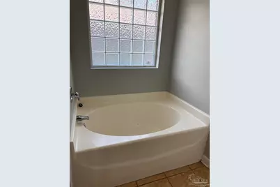1068 Joaquin Rd, Pensacola, FL 32506 - Photo 17