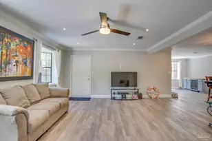 7667 Old Hickory Dr, Pensacola, FL 32507 - Photo 15