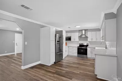 4681 Pine Ln, Pace, FL 32571 - Photo 9