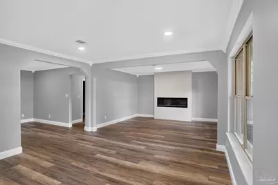 4681 Pine Ln, Pace, FL 32571 - Photo 5