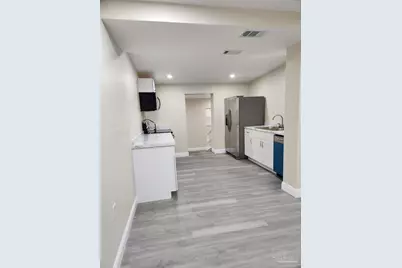 300 Louisiana Dr, Pensacola, FL 32505 - Photo 17