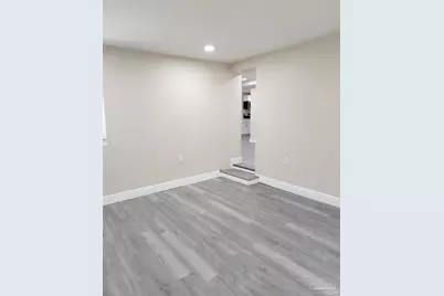 300 Louisiana Dr, Pensacola, FL 32505 - Photo 13