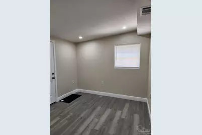 300 Louisiana Dr, Pensacola, FL 32505 - Photo 15