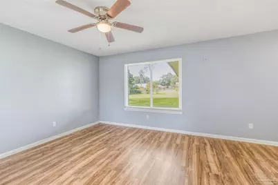 4886 Andrea Ln, Pace, FL 32571 - Photo 5