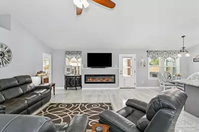2074 Claudine St, Cantonment, FL 32533 - Photo 9