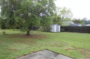 1921 Merlin Rd, Pensacola, FL 32506 - Photo 17