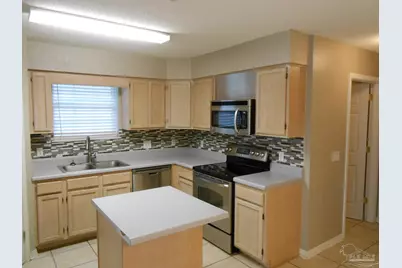 1921 Merlin Rd, Pensacola, FL 32506 - Photo 5