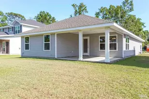 518 Sugar Pne Wy, Cantonment, FL 32533 - Photo 11