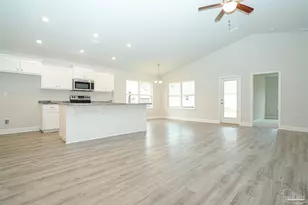 518 Sugar Pne Wy, Cantonment, FL 32533 - Photo 5