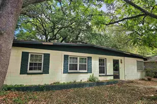 708 Vendee Ln, Pensacola, FL 32505 - Photo 1