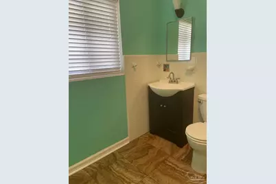 291 N K St, Pensacola, FL 32502 - Photo 9