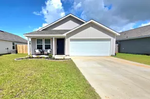 4639 Carlstrom Ln, Pensacola, FL 32507 - Photo 1