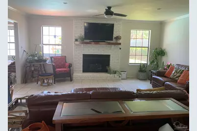 1380 Calcutta Dr, Gulf Breeze, FL 32563 - Photo 5