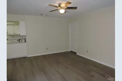 1885 Broyhill Cir, Pensacola, FL 32526 - Photo 11