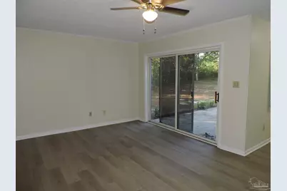 1885 Broyhill Cir, Pensacola, FL 32526 - Photo 9