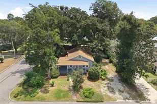 2320 17th Ave, Pensacola, FL 32503 - Photo 1