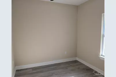 3028 N 11th Ave, Milton, FL 32583 - Photo 7