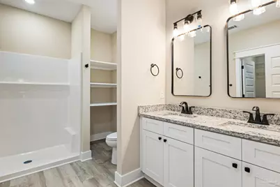 3028 N 11th Ave, Milton, FL 32583 - Photo 21