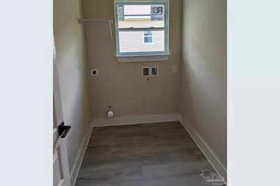 3028 N 11th Ave, Milton, FL 32583 - Photo 9