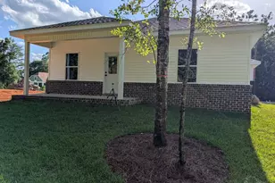 3028 N 11th Ave, Milton, FL 32583 - Photo 5