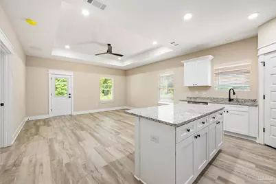 3028 N 11th Ave, Milton, FL 32583 - Photo 9