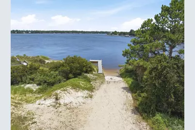3144 Calle De Cortez, Navarre, FL 32566 - Photo 5