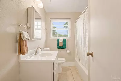 6517 Robin Ave, Milton, FL 32570 - Photo 13