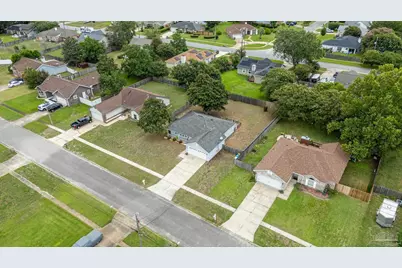 2248 Kerra Ln, Navarre, FL 32566 - Photo 43