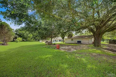 2340 Tobie Dean Rd, Cantonment, FL 32533 - Photo 7