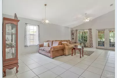 3918 Sunny Manor Cr, Milton, FL 32583 - Photo 11