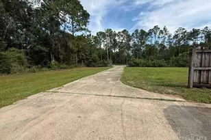 2125 Pearson Rd, Milton, FL 32583 - Photo 9