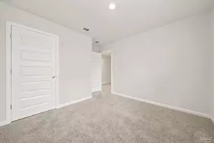 4381 Tiger Oak Ct, Pace, FL 32571 - Photo 9