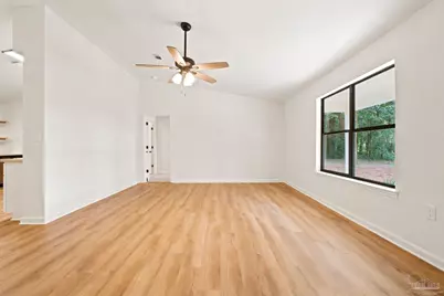 6300 Brigadier Rd, Milton, FL 32570 - Photo 17