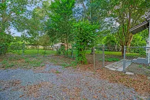 119 Manchester St, Pensacola, FL 32507 - Photo 31