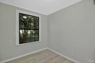 119 Manchester St, Pensacola, FL 32507 - Photo 17