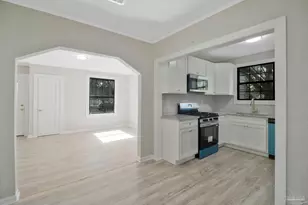 119 Manchester St, Pensacola, FL 32507 - Photo 9