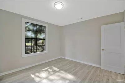 119 Manchester St, Pensacola, FL 32507 - Photo 21