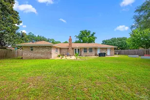 7351 Chesterfield Rd, Pensacola, FL 32506 - Photo 25