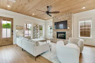 1208 E Fisher St, Pensacola, FL 32503 - Photo 5