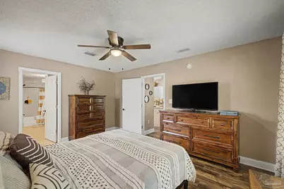 1347 Connemara Cir, Gulf Breeze, FL 32563 - Photo 13