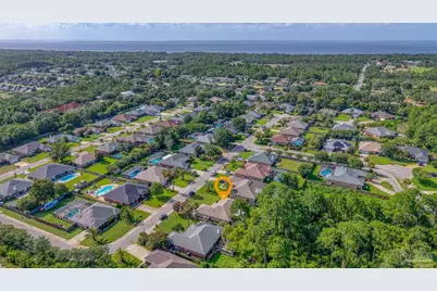 1347 Connemara Cir, Gulf Breeze, FL 32563 - Photo 57