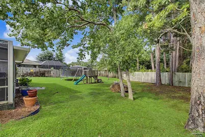 1347 Connemara Cir, Gulf Breeze, FL 32563 - Photo 43