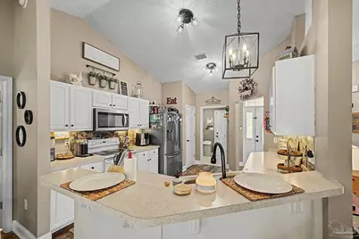1347 Connemara Cir, Gulf Breeze, FL 32563 - Photo 27