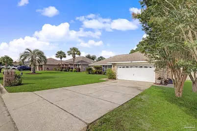1347 Connemara Cir, Gulf Breeze, FL 32563 - Photo 5