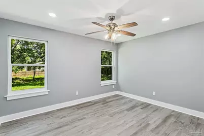 3049 Creekwood Dr, Cantonment, FL 32533 - Photo 37