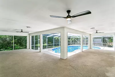3049 Creekwood Dr, Cantonment, FL 32533 - Photo 39